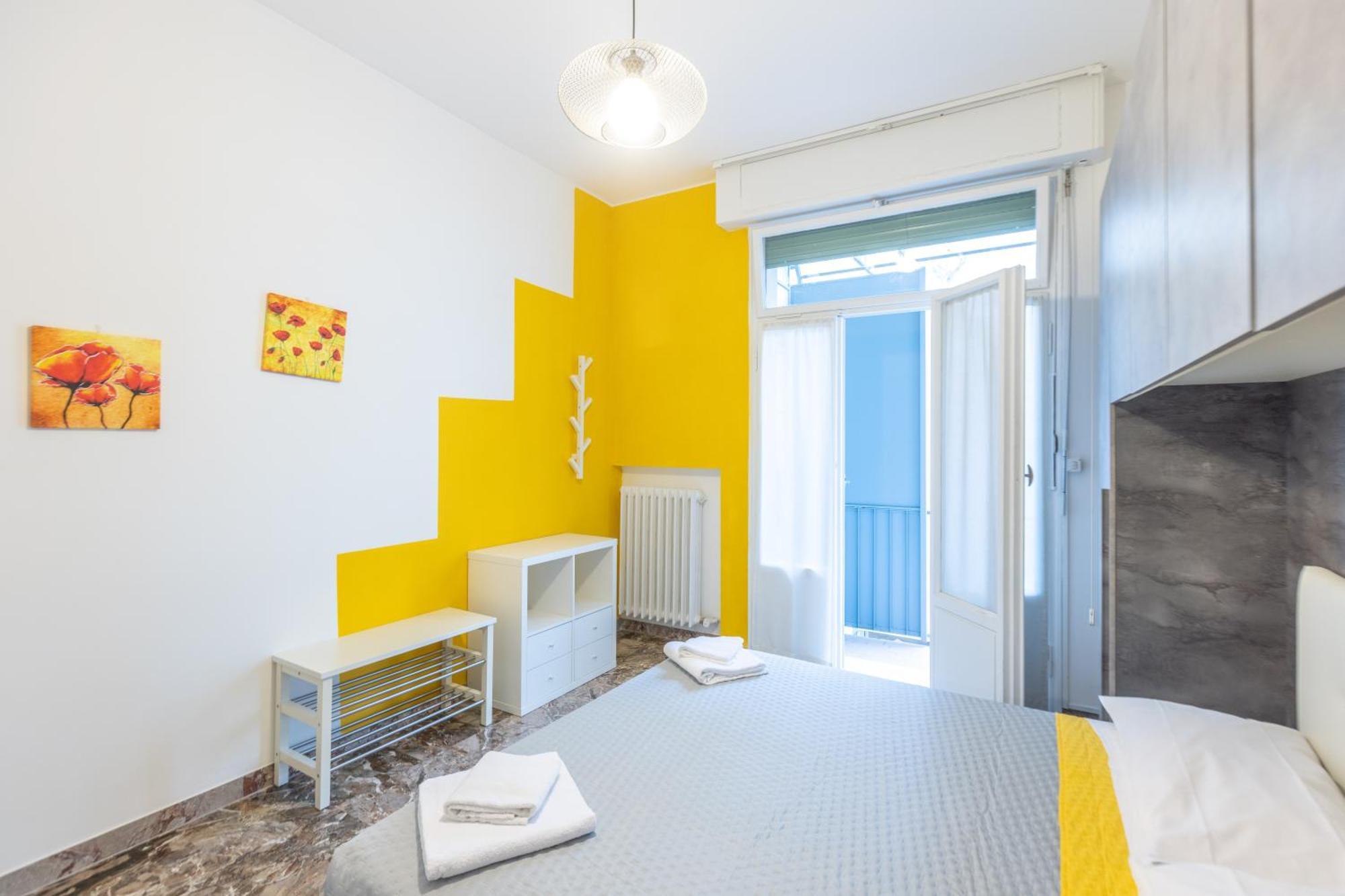 La Finestra Sul Centro, Bologna By Short Holidays Bagian luar foto